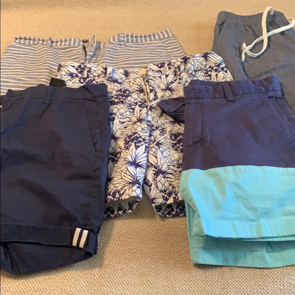 Vineyard Vines asst shorts.